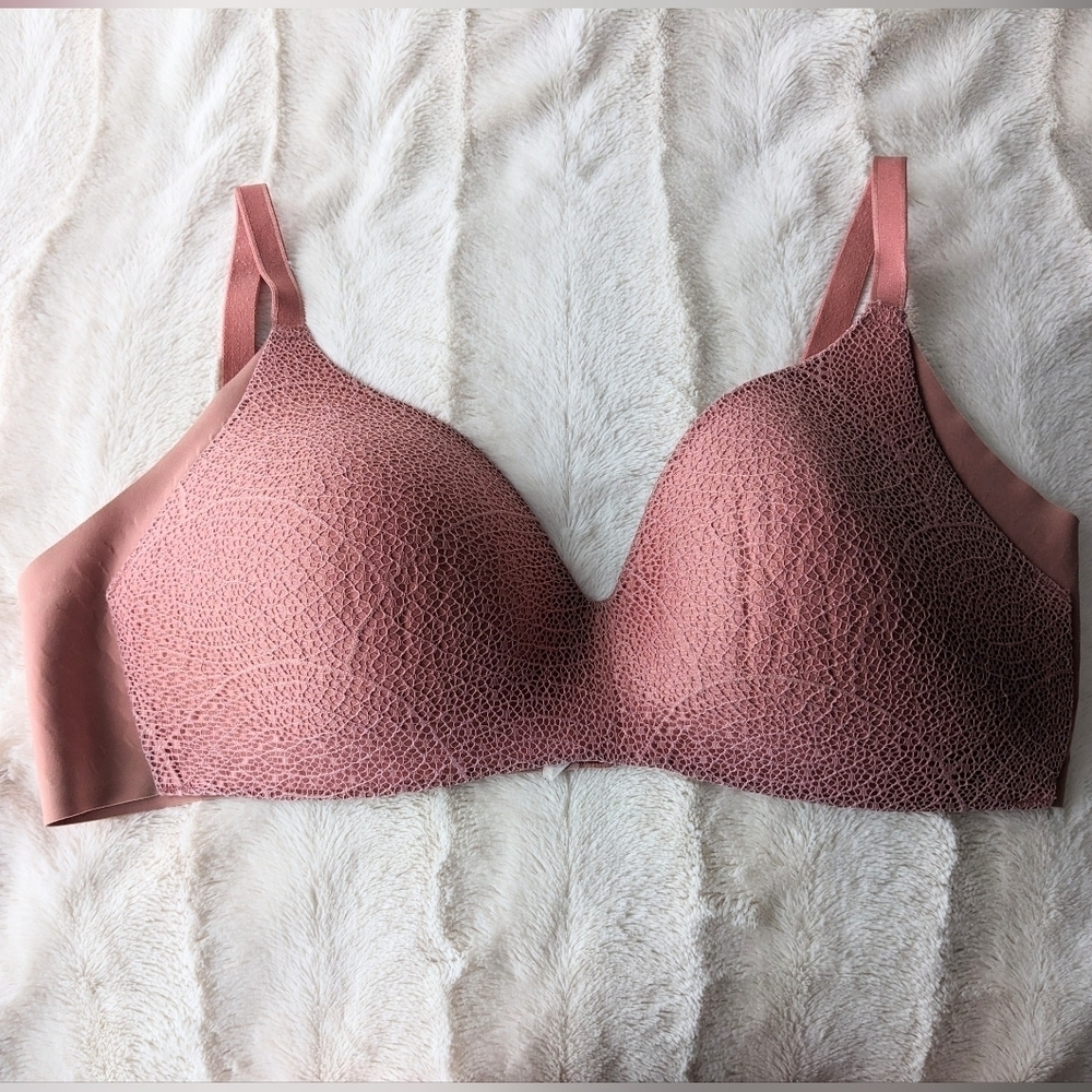 Knix Lace Wing Contour Bra Wireless Soft Lace Sáhara peach red size 5